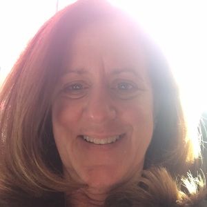 Meet your Posher, Michele